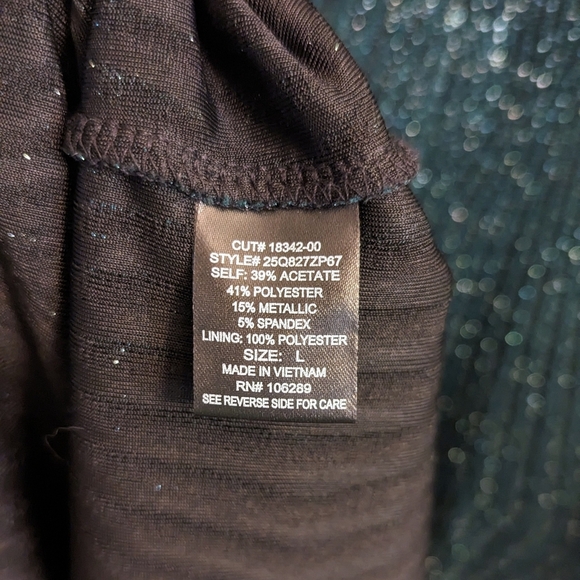 Trixxi Hunter Green Sparkly Holiday Party  3/4 Sleeve Dress - Picture 4 of 8